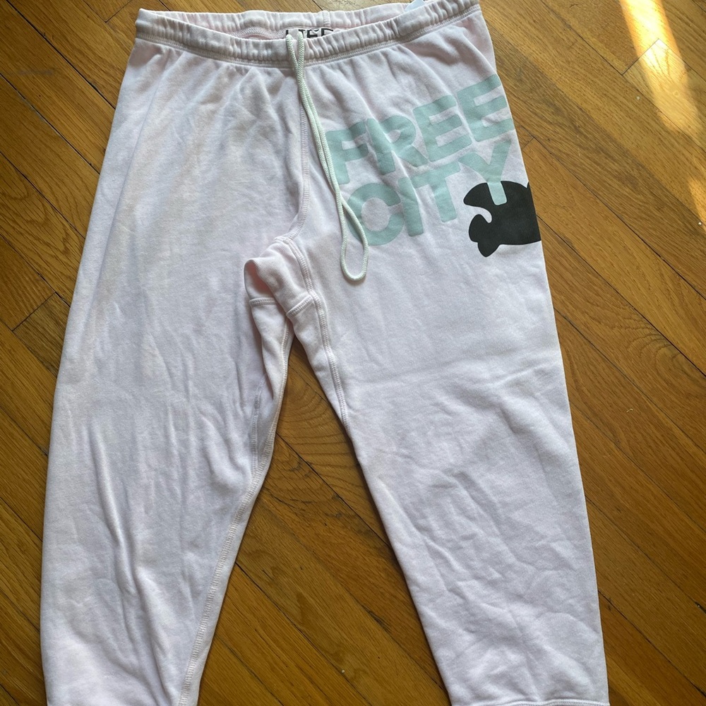 free city sweats